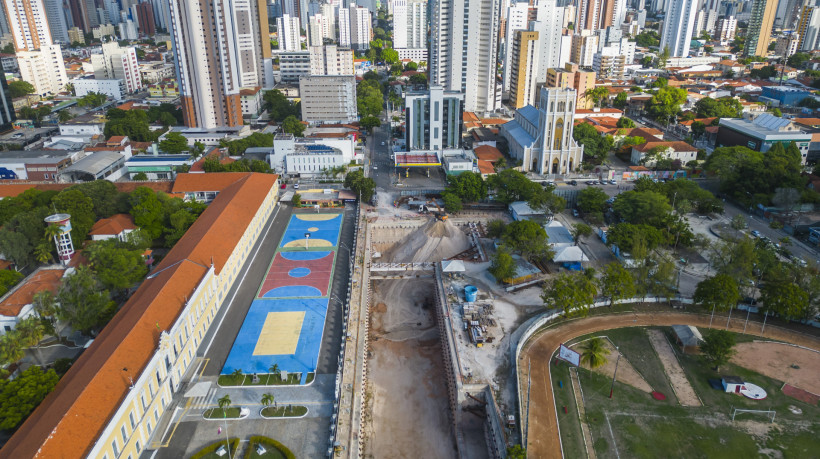 ￼VISTA a&eacute;rea das obras da Linha Leste do Metr&ocirc; de Fortaleza