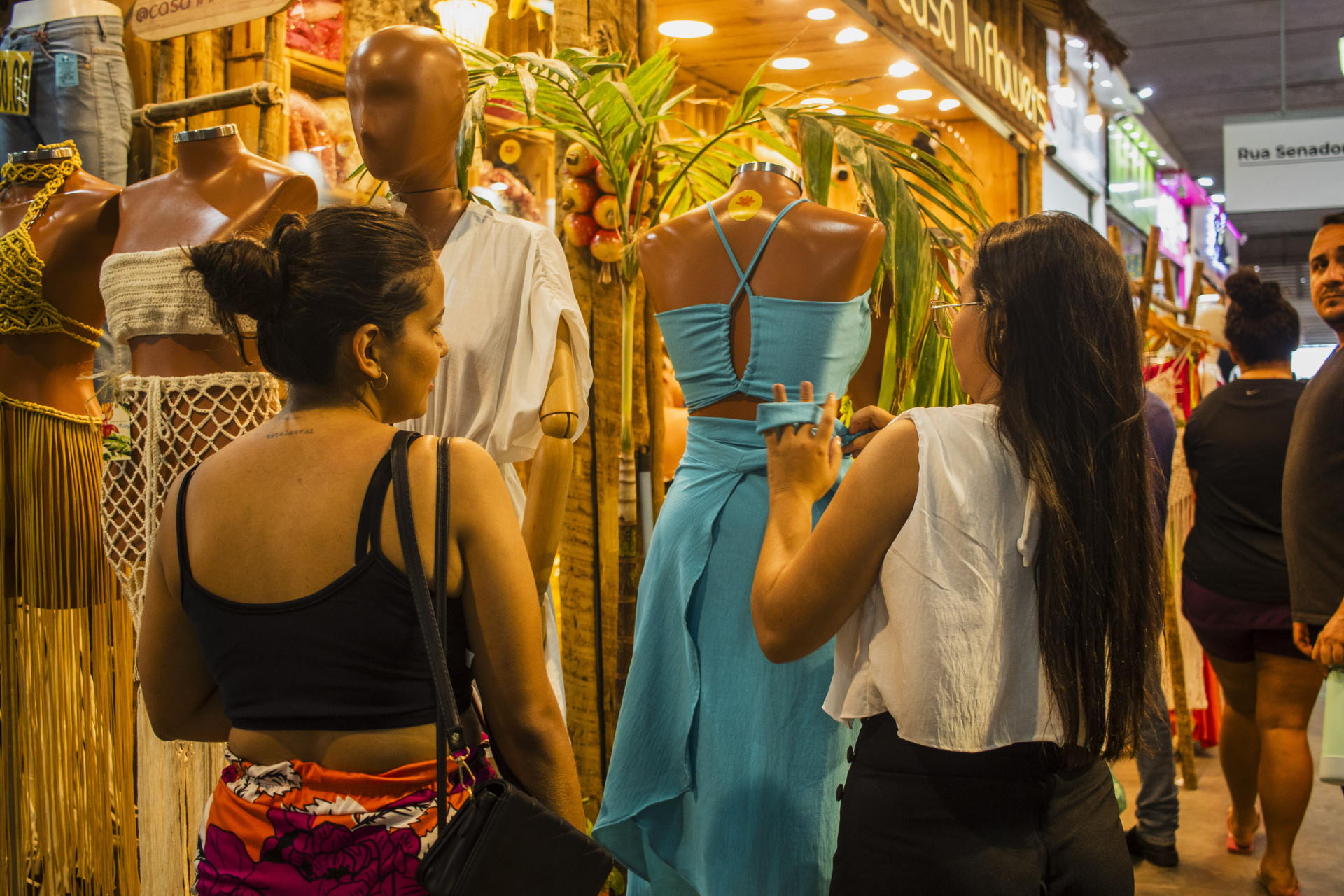 ￼SETOR acredita que as peças de vestuário podem ficar mais baratas ao consumidor (Foto: FERNANDA BARROS)