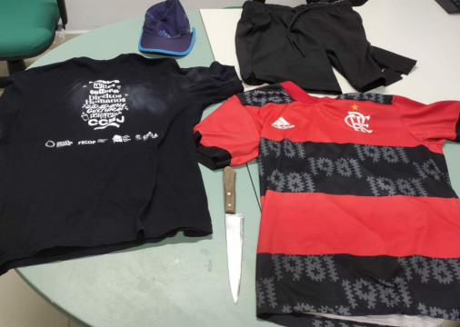 A Polícia Civil e a Polícia Militar, em ação integrada, apreendeu a arma de fogo, as roupas usadas na ação e apreenderam todos os envolvidos no latrocínio 