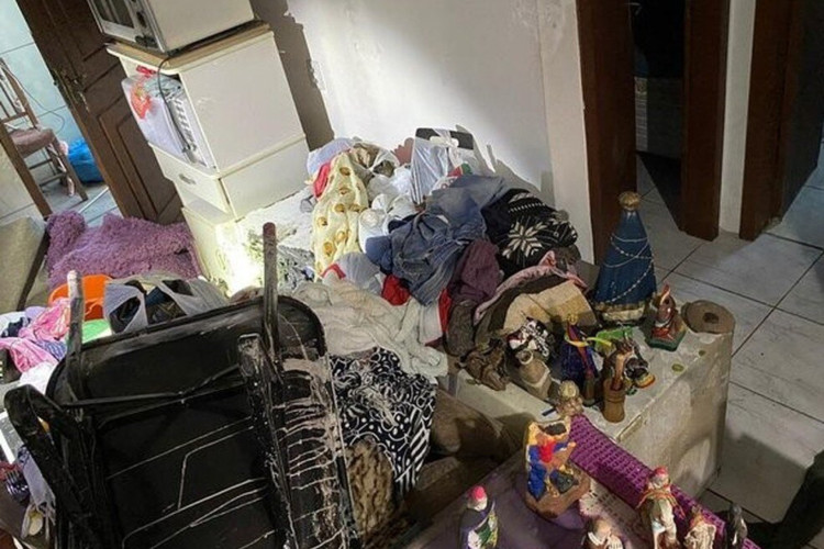 Imagens sacras foram encontradas no lugar do crime 