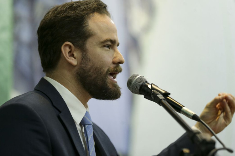 Durigan diz que reonera&ccedil;&atilde;o da folha deve buscar equil&iacute;brio das contas