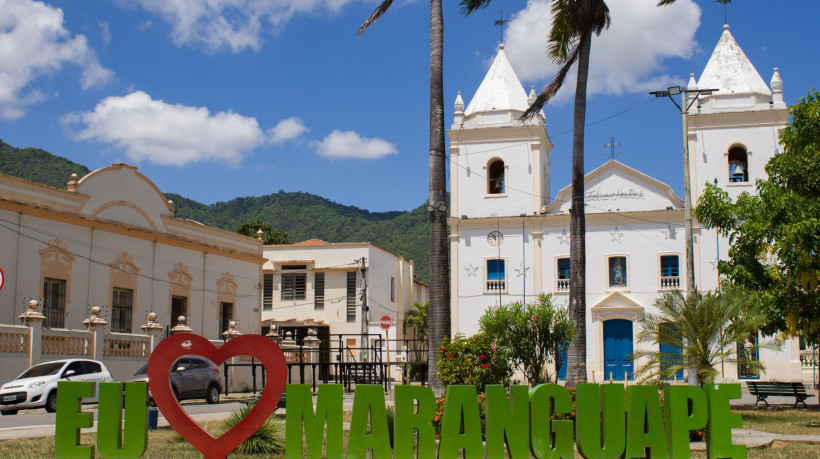 Igreja Matriz de Nossa Senhora da Penha, um dos cart&otilde;es-postais de Maranguape
