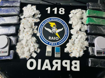 Mil papelotes de cocaína e 10 kg de maconha foram apreendidos com suspeito em Pedra Branca 