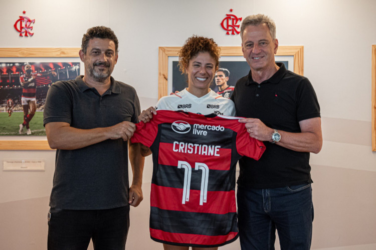 Atacante Cristiane jogará pelo Flamengo em 2024