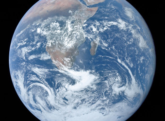 Em 2009, um grupo de cientistas defendeu o conceito de <i>fronteiras planetárias</i>.