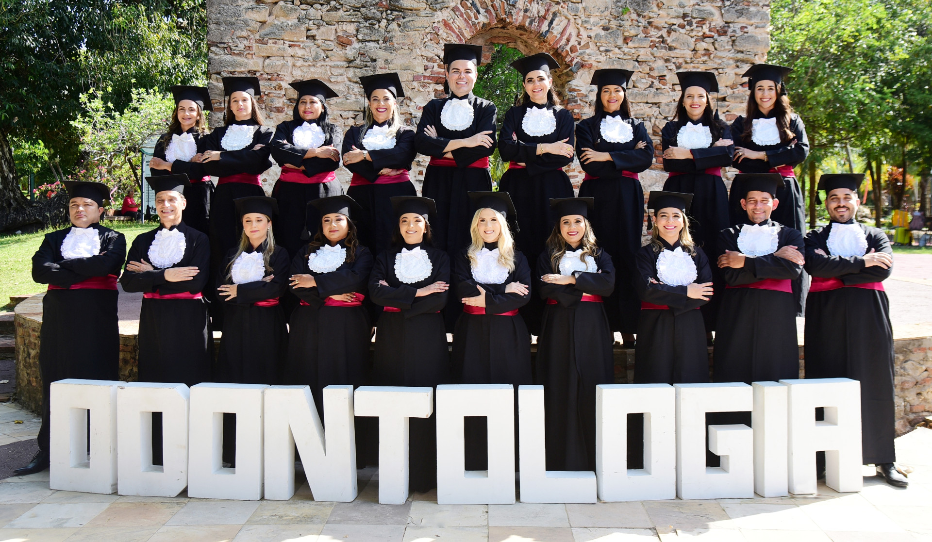 Ao todo, 21 alunos concludentes fazem parte primeira turma dos formandos em Odontologia da UniAteneu