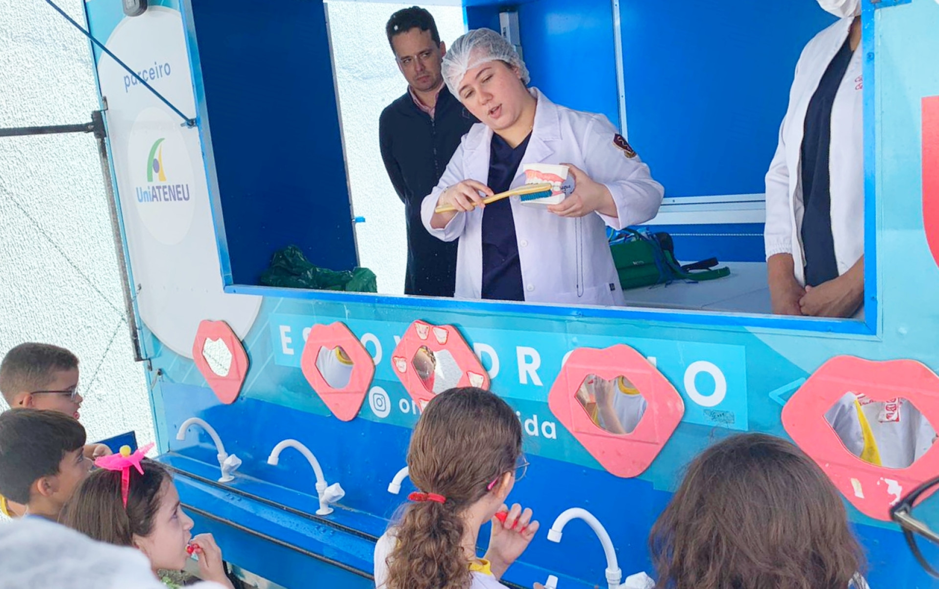 No ano de 2023, foram atendidas mais de 700 crianças nas ações de extensão curriculares, realizadas em parceria com a OSC Ame a Vida