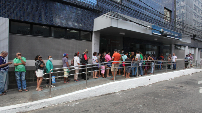Programa do INSS &eacute; pausado ap&oacute;s avan&ccedil;o no Cear&aacute;