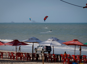 A Polícia Militar do Ceará (PMCE) atendeu ocorrência de um homicídio na Praia do Cumbuco 