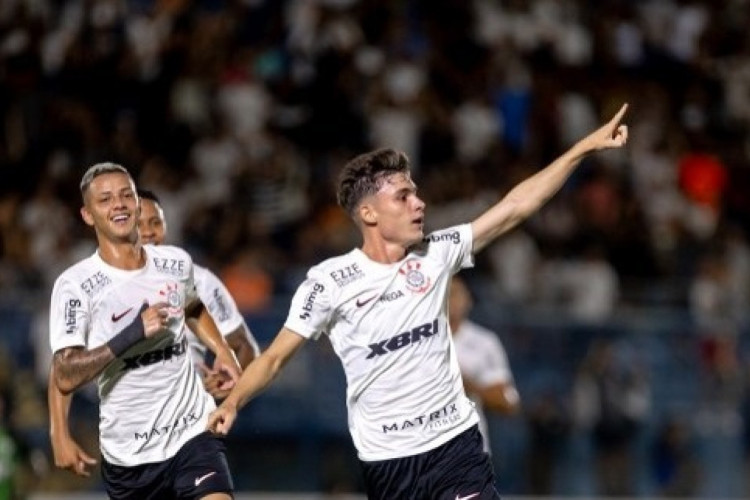 O Corinthians enfrenta o Cruzeiro: veja onde assistir a final da a Copinha 2024