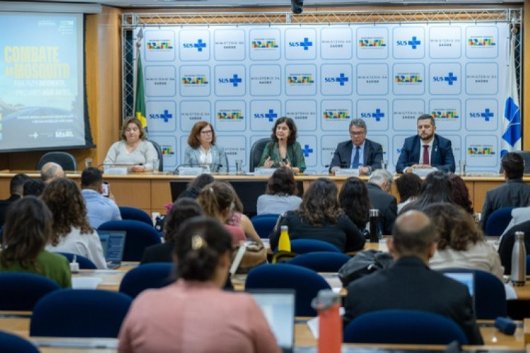 O Ministério da Saúde divulgou a a lista de municípios por estado nesta quinta-feira, 25