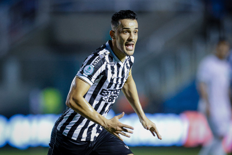 Guilherme Castilho deve voltar a ser titular do Vovô