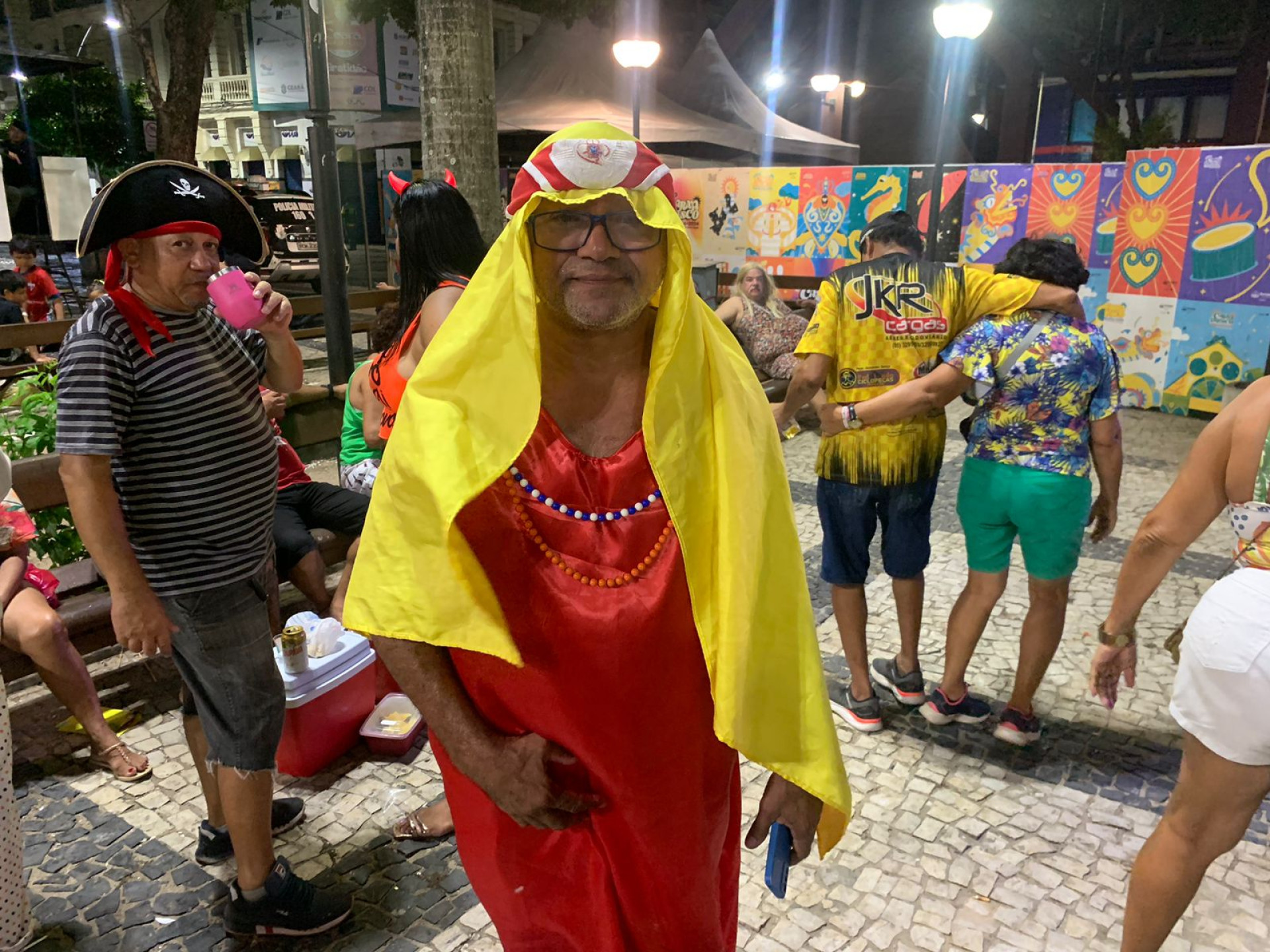 Praça do Ferreira recebe o bloco Concentra, Mas Não Sai