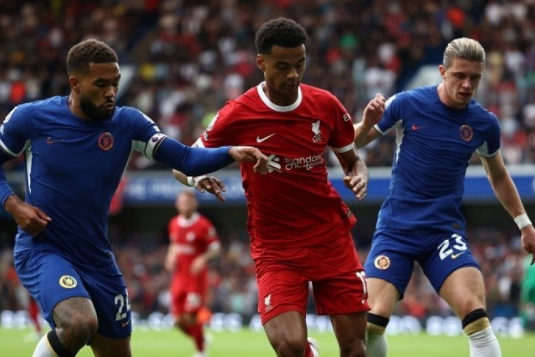 O Liverpool vai enfrentar o Chelsea: veja onde assistir ao jogo do Campeonato Inglês