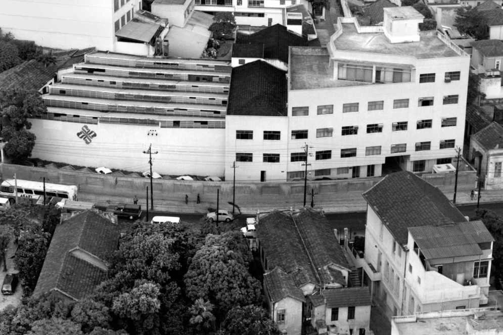 Fábrica no Rio de Janeiro nos anos 60(Foto: Divulgação/Leite de Rosas)
