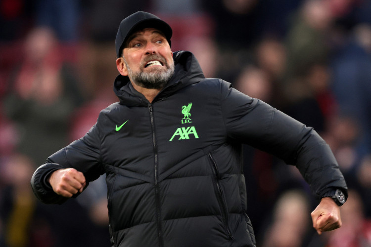 Técnico Jürgen Klopp no jogo Liverpool x Burnley, em Anfield, pela Premier League