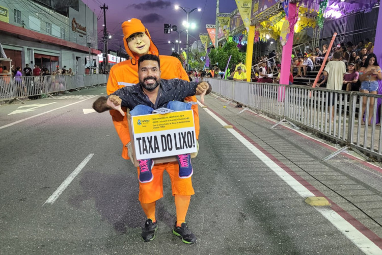 Bloco dos sujos: conheça o bloco de rua que já virou tradição no carnaval da Domingos Olímpio