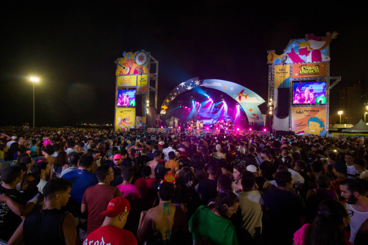 Artistas cearenses que se apresentaram no Ciclo Carnavalesco 2024 em Fortaleza relataram atrasos no pagamento dos cachês