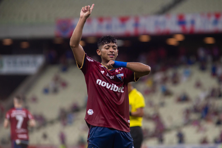 Kervin tem bom número de participações diretas em gols