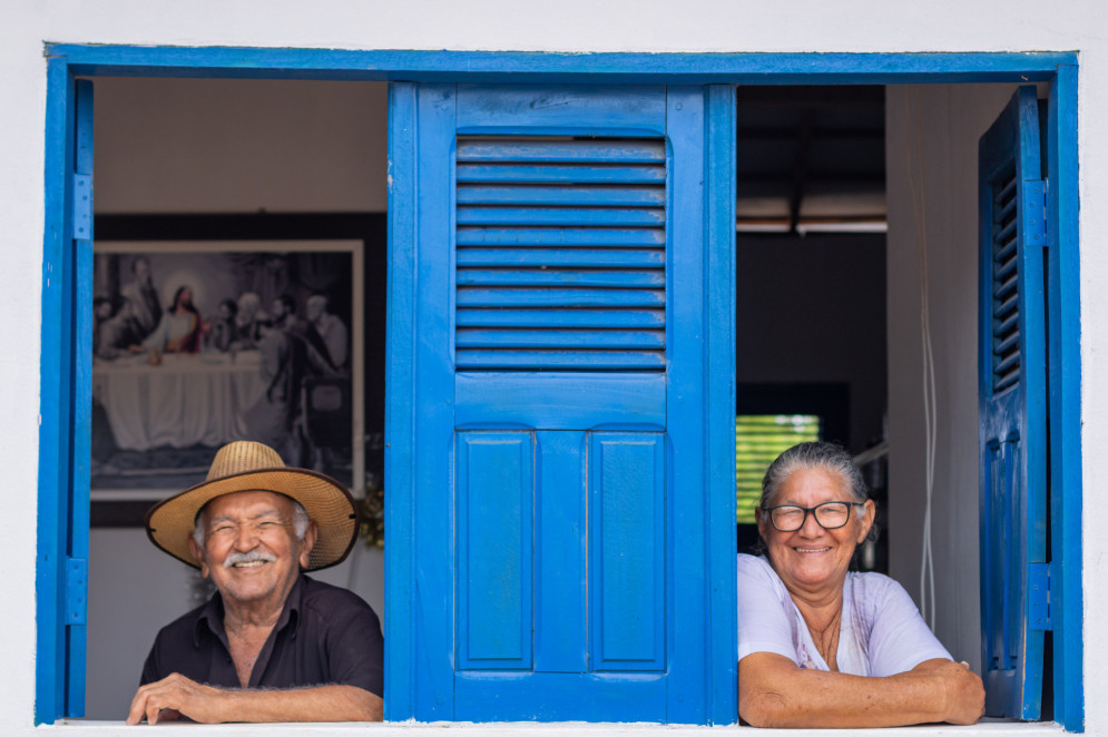 ￼Izidio Alves dos Santos e Maria Ivanira do Nascimento, 86 e 73 anos, moradores do quilombo Três Irmãos(Foto: AURÉLIO ALVES)