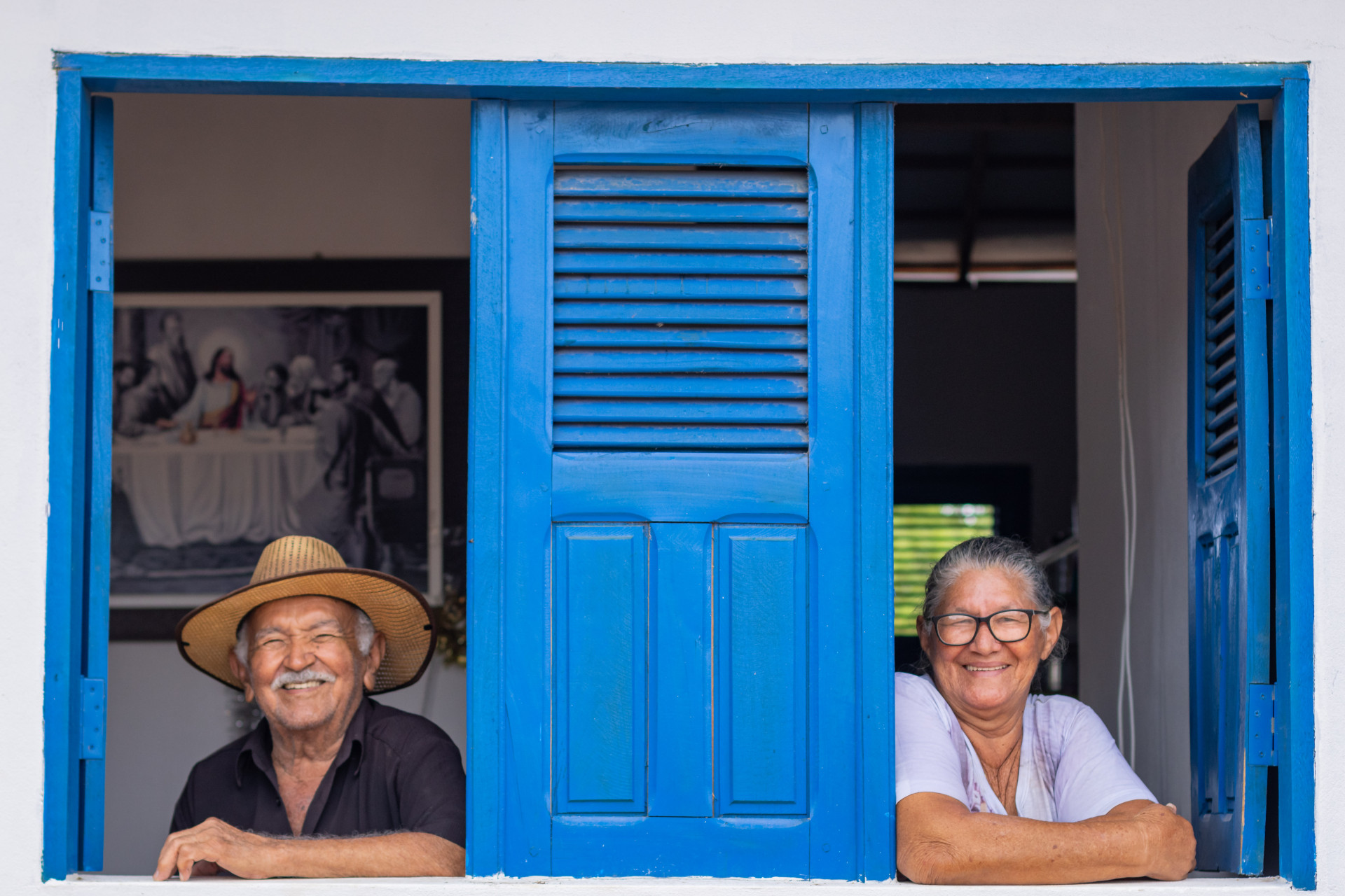 ￼Izidio Alves dos Santos e Maria Ivanira do Nascimento, 86 e 73 anos, moradores do quilombo Três Irmãos (Foto: AURÉLIO ALVES)