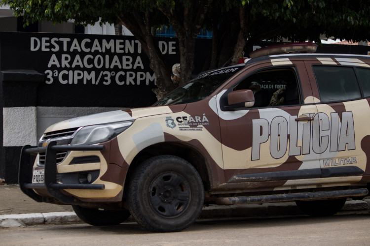 FORTALEZA, CEARÁ, BRASIL, 19-02-2024: Operação do (BEPI) Batalhão Especializado de Policiamento do Interior da PMP em Aracoiaba, em busca de informações do caso da chacina. (Foto: Samuel Setubal)