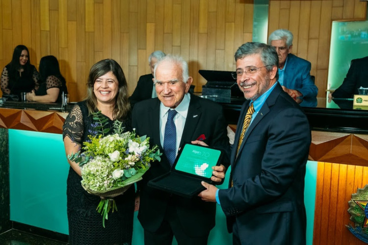 Algar comemora 70 anos