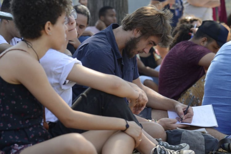 Justiça do Rio obriga empresa a divulgar nota de vestibular da Faetec