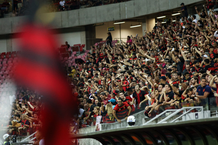 Torcida do Sport no jogo Sport x Fortaleza, na Arena de Pernambuco, pela Copa do Brasil 2024