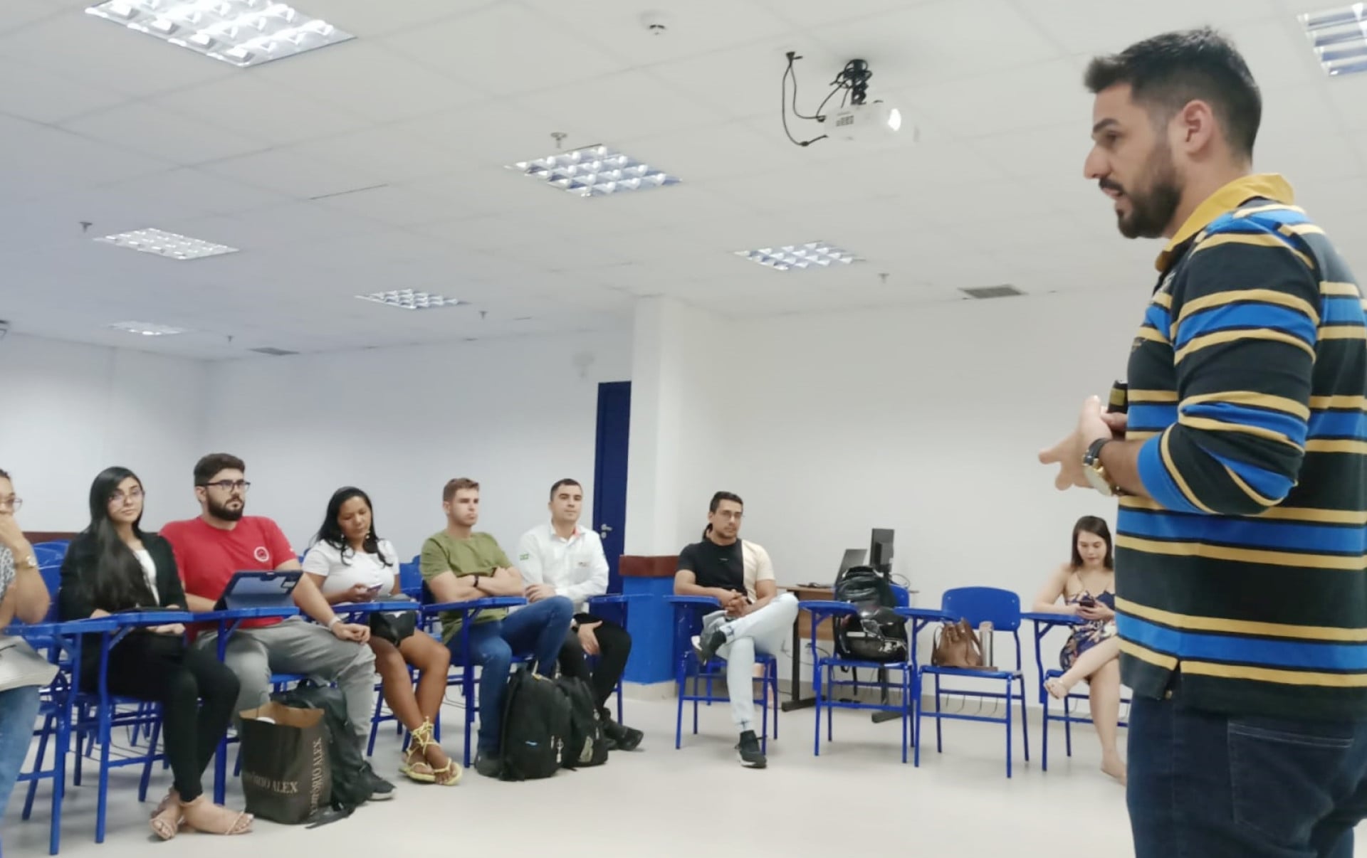 O programa "Gerindo o Futuro", desenvolvido pelo NAC, proporciona para os discentes a oportunidade de projetar uma carreira mais assertiva