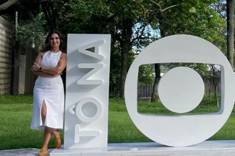 Após informação de que a jornalista e apresentadora Fátima Bernardes deixou a emissora, ela revela que novo projeto para ela está em desenvolvimento 
