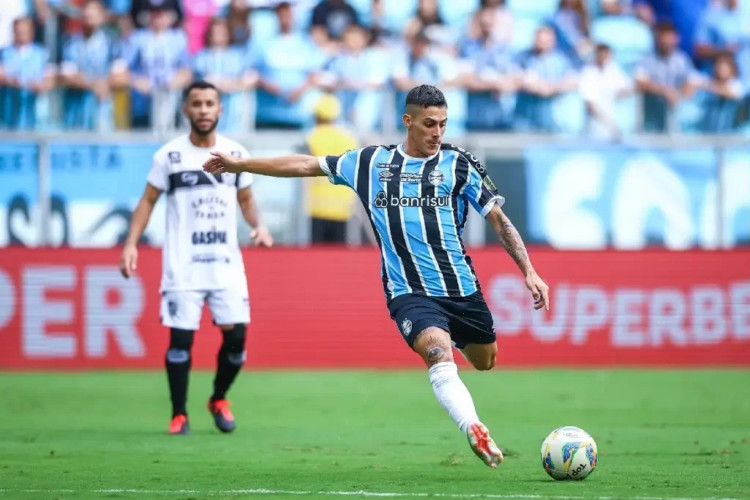 O Grêmio enfrenta o São Luiz: veja aonde assistir ao jogo ao vivo pela Recopa Gaúcha