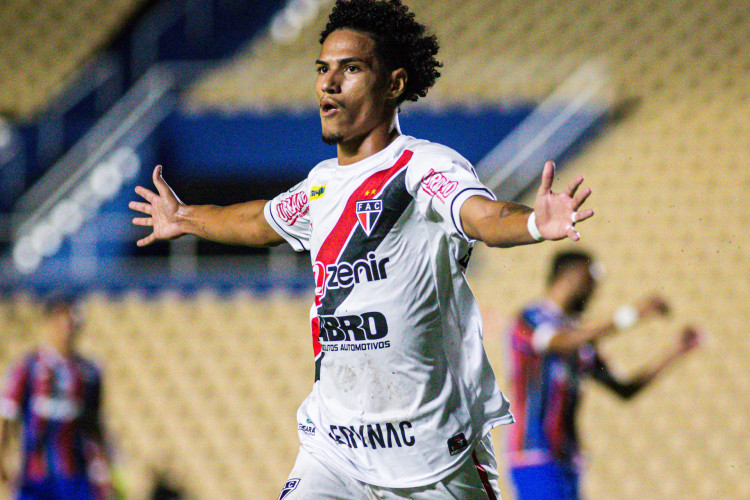 Gabryel Martins marcou um dos gols da vitória do Ferroviário sobre o Maranhão na Copa do Brasil