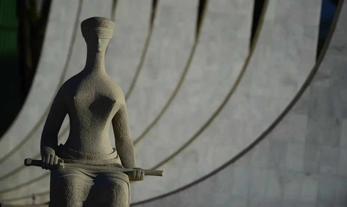 STF suspende concurso da PM de Minas por limitar seleção de mulheres