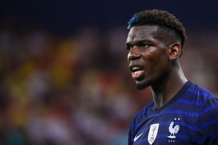 Pogba foi suspenso do futebol por quatro anos por doping.