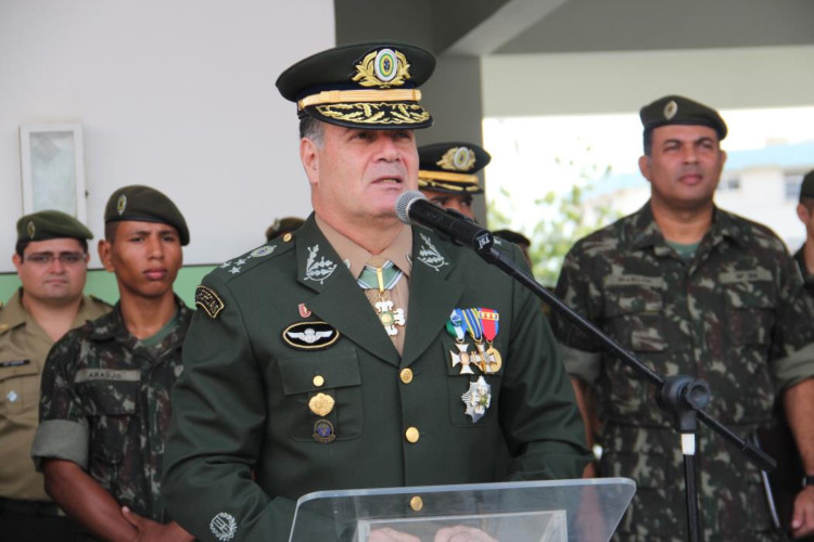General ex-comandante do Exército Marco Antônio Freire Gomes 
