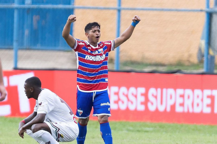 Com três gols e três assistências, a joia do Leão do Pici mostra que, além de artilheiro, também é garçom