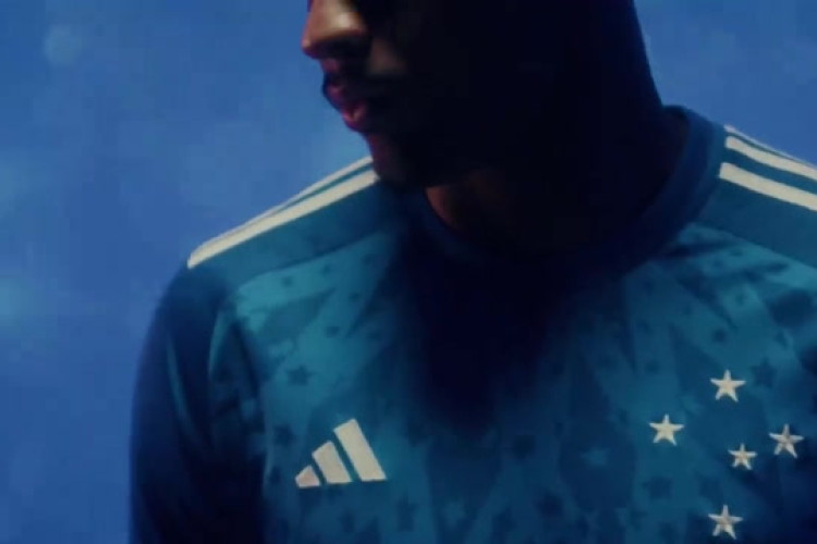 Cruzeiro e adidas apresentam nova camisa para 2024