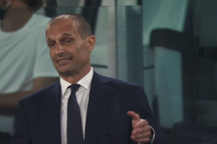 Allegri se torna o primeiro treinador a alcançar mil pontos na Serie A