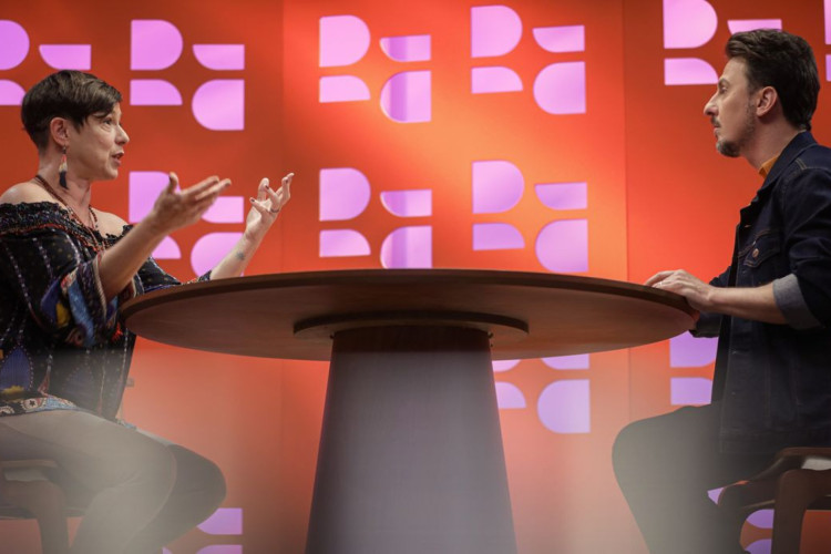 DR com Demori recebe a apresentadora, atriz e psicóloga Maria Paula