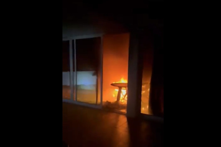 ￼CASAS de praia de Rueda, presidente nacional do União Brasil, foram incendiadas em Pernambuco