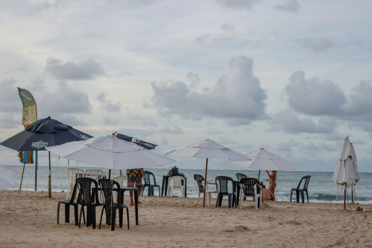 Nesta semana, a Praia de Iracema n&atilde;o apresenta nenhum ponto adequado para banho