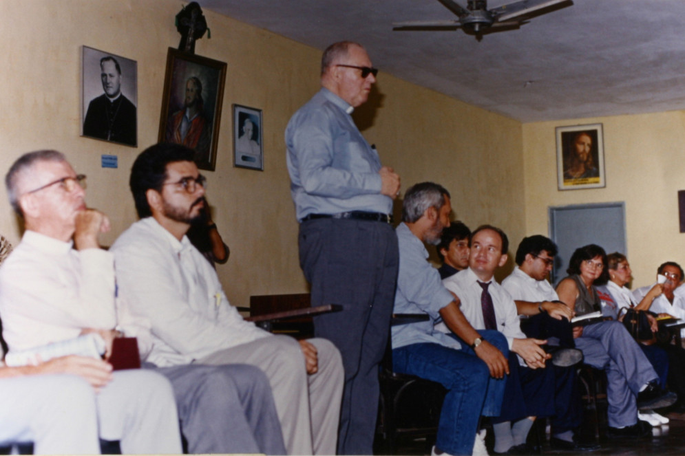  Dom Aloísio Lorscheider momentos antes do sequestro no IPPS, em 1994 (Foto: Foto: Manuel Cunha, em 15/03/1994)