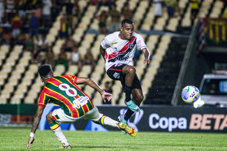 Ferroviário foi eliminado nos pênaltis após empatar por 0 a 0 no tempo regulamentar