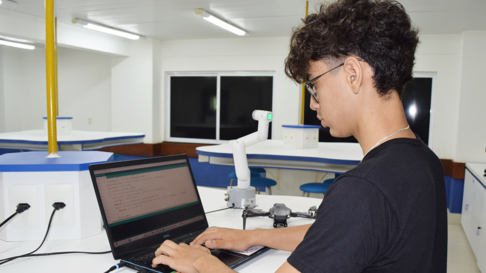 Os interessados em acompanhar as novidades dos cursos de TI da UniAteneu podem acessar e seguir o perfil @cursosti_uniateneu no Instagram