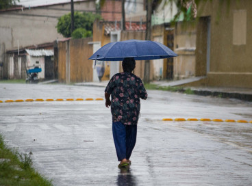 Dados preliminares da Funceme indicam que 114 cidades do Ceará tiveram chuva entre sexta, 12, e sábado, 13 