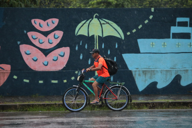 Chuvas em Fortaleza estão previstas, principalmente, durante a madrugada e a manhã