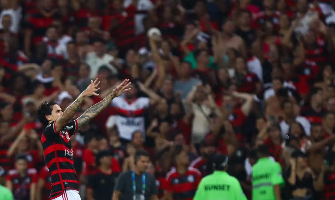 O Flamengo vai enfrentar o Millonarios: veja onde assistir aos jogos desta terça-feira, 02 de abril. 