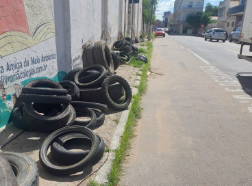 Imagem de apoio ilustrativo: pneus têm sido descartados irregularmente em Juazeiro do Norte 