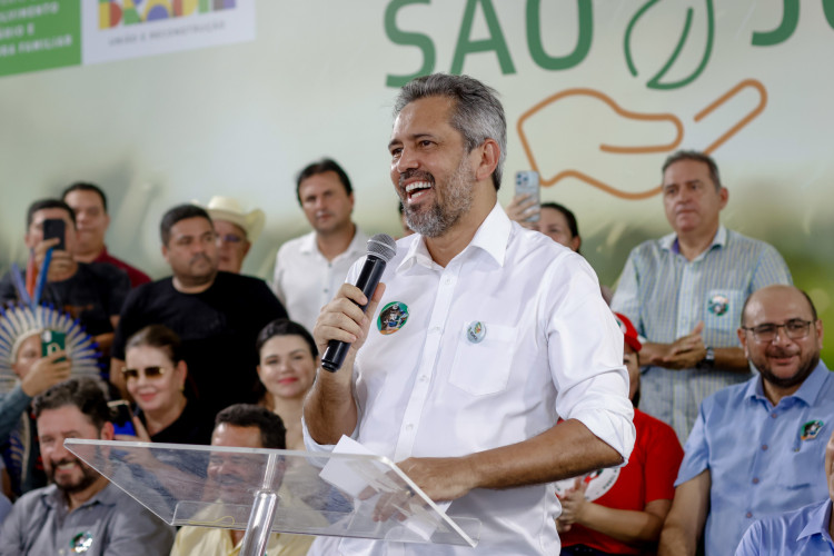 Governador Elmano de Freitas lançou plano de investimentos para o setor rural em Chorozinho